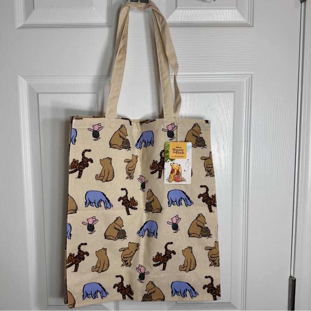 NWT. Primark Disney's Winnie the Pooh canvas tote bag. retro Winnie Pooh print